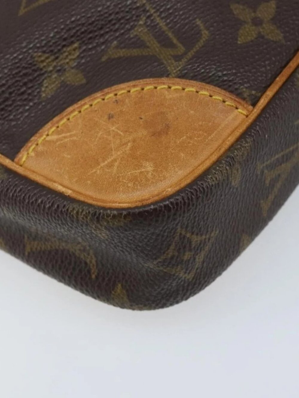 LOUIS VUITTON Monogram Marly Dragonne GM Clutch Bag - Picture 12 of 16